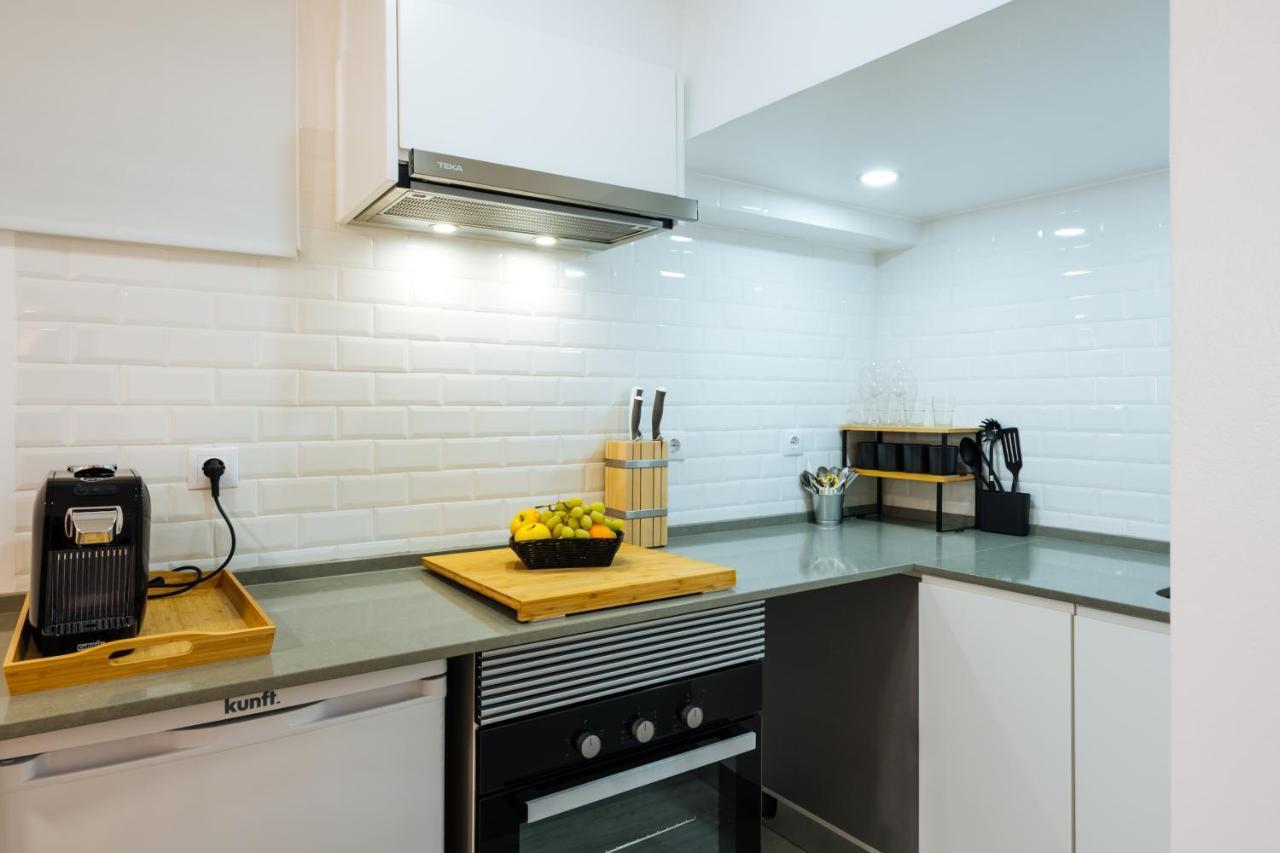 Cozy & Small Studio In The Center Lisbon Bagian luar foto
