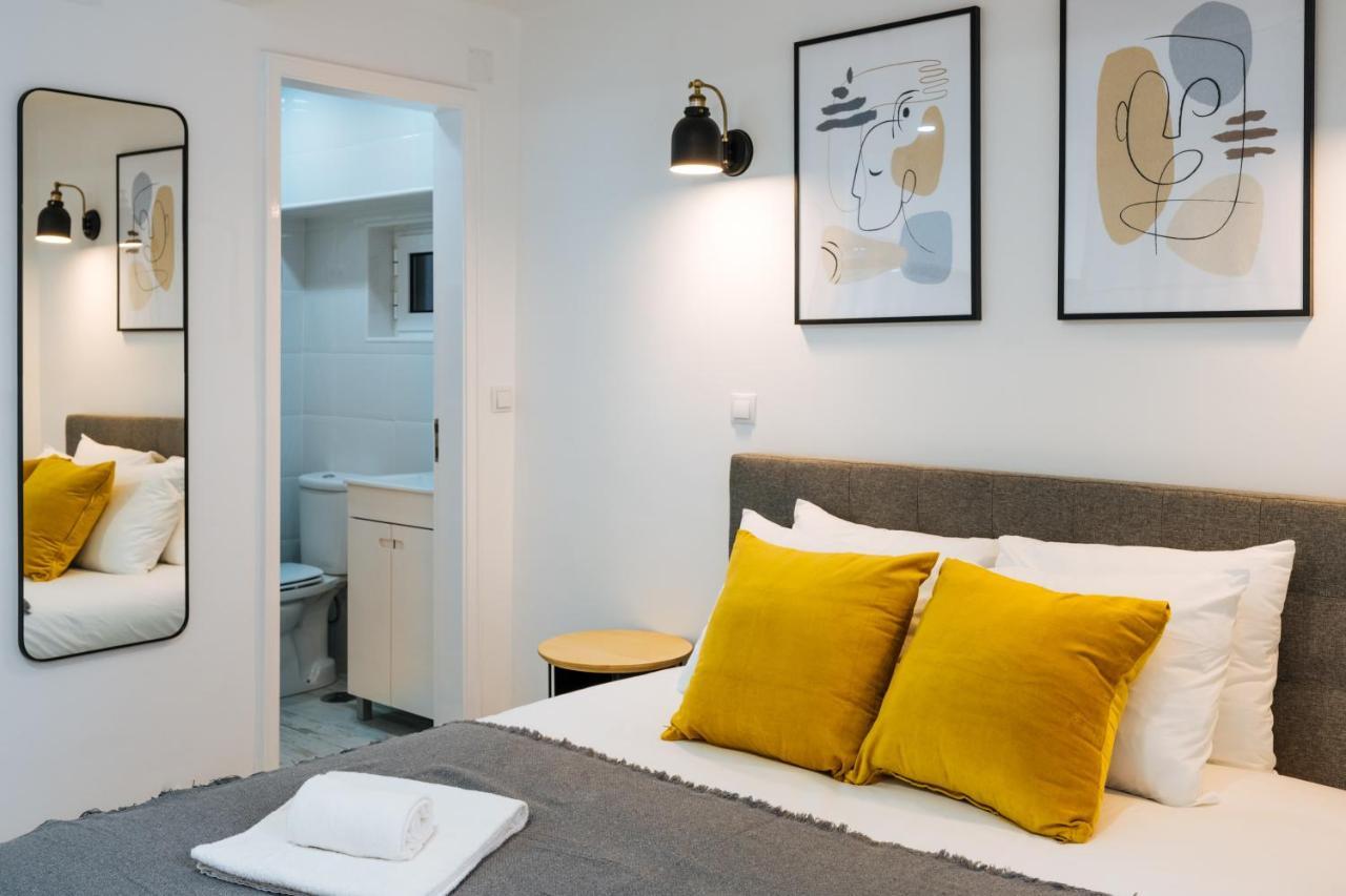 Cozy & Small Studio In The Center Lisbon Bagian luar foto