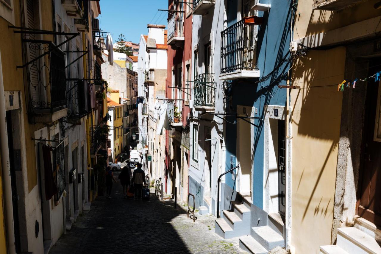 Cozy & Small Studio In The Center Lisbon Bagian luar foto